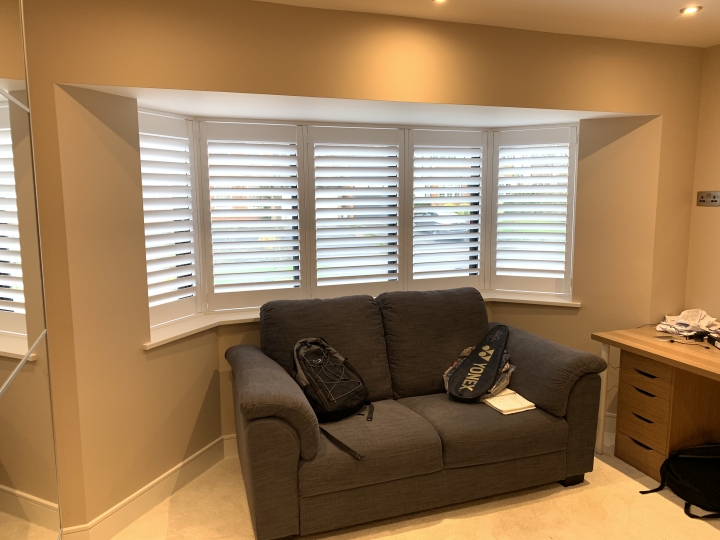 Bay window with 76mm louvre shutters